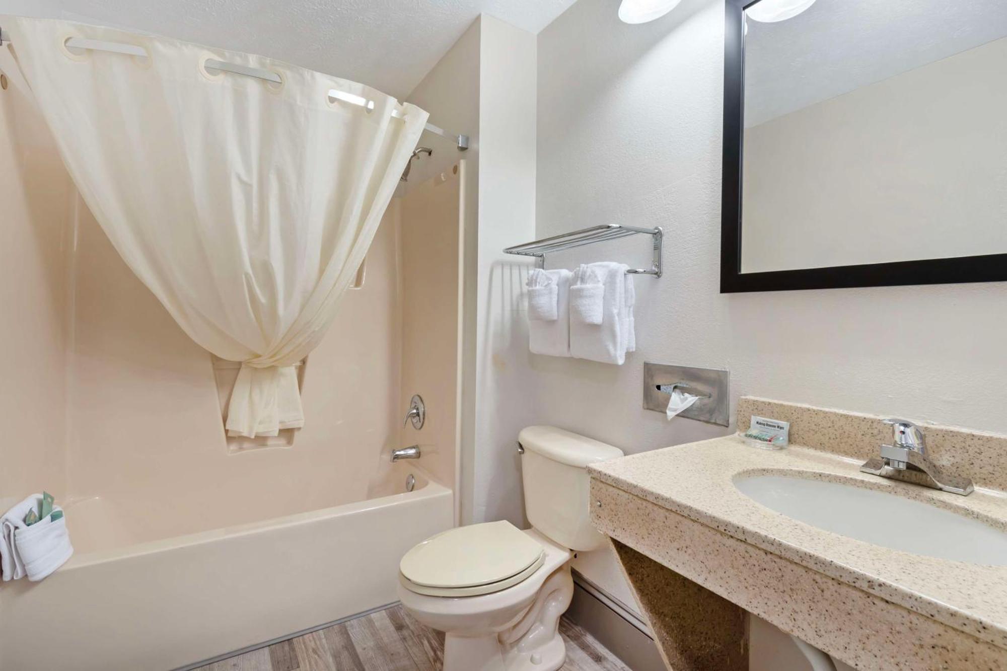 Best Western Magnolia Inn And Suites Ladson Bagian luar foto